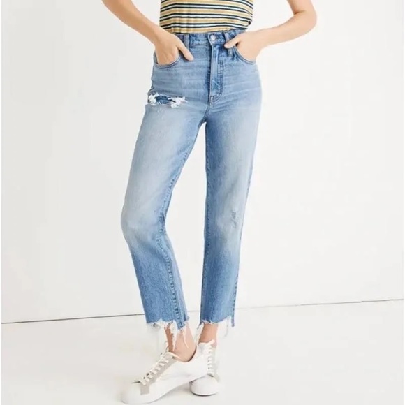 Madewell Denim - Madewell Classic Straight Raw Step Hem Jeans in Corrie Wash , 29, EUC